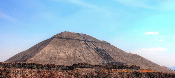 Mexico’s Pyramid of the Sun could collapse, 169 new species found in the last four years in Brazil, and fossils tell of ancient climate in Paraguay.